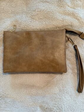 Jen & Co Tan Clutch and Crossbody Purse